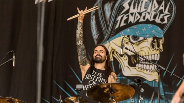 JAY WEINBERG Talks Starting Therapy After SLIPKNOT