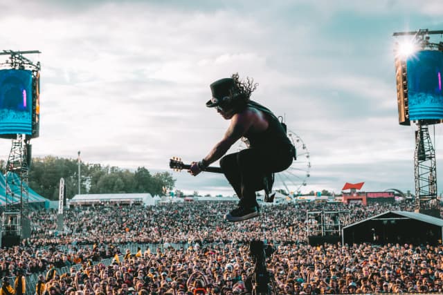 Guns akimbo! Guns N' Roses give Download flashes of brilliance