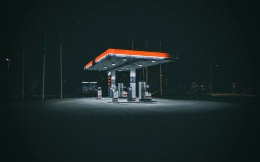 NET WORTHLESS With JOHNNY SPREADSHEETS: Broke On The Road? Try Dodging On Lodging