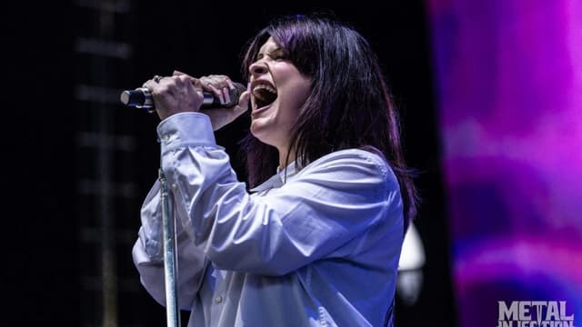 SPIRITBOX's COURTNEY LAPLANTE on Throwing Out Crowdkiller: "I Wasn’t Thinking About the Internet When I Stopped the Show"