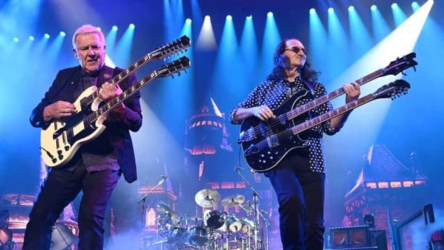 Rush mix it up on night two of the Fifty Something tour - and play the whole of 2112