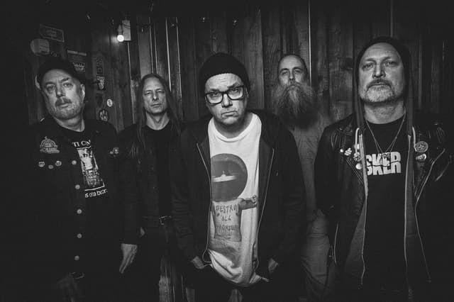 DISFEAR announce first album in 18 years with ripping song “Early Graves”