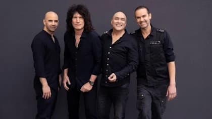 KISS Guitarist TOMMY THAYER Teams Up With DAN REED In New Band SHOGUN MOJO