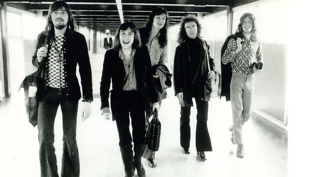 King Crimson announce listening sessions in conjunction with London's Polygon Portal