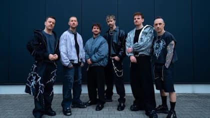 ELECTRIC CALLBOY Unites With THE OFFSPRING's DEXTER HOLLAND For New Single And Video 'Let The Good Times Roll'