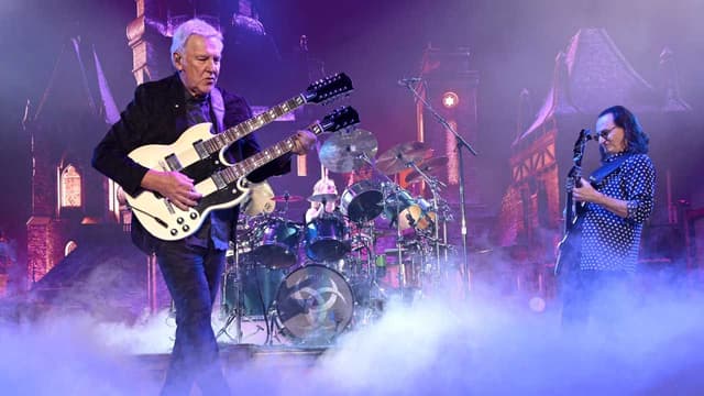 Attention all planets of the Solar Federation! Someone's made a multi-cam video of Rush's first full performance of 2112 in nearly 30 years