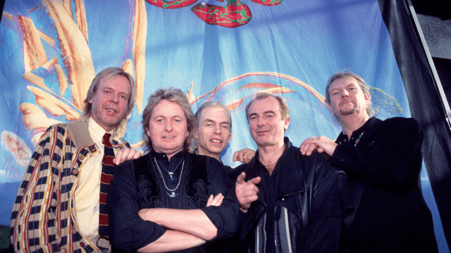 Yes to release complete studio recordings from both Keys To Ascension albums, on vinyl for the very first time