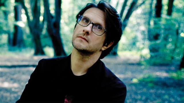 Steven Wilson launches Requiem For A Village website and shares video trailer