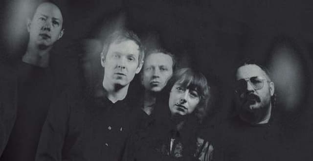 Huntsmen call it quits
