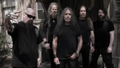 Hear KERRY KING's 'Scratch' Lead Vocals On Demo Versions Of Five Songs From Debut Solo Album 'From Hell I Rise'
