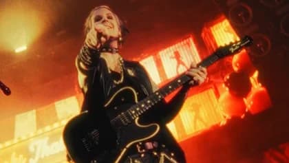 JOHN 5 On MÖTLEY CRÜE's 'The Return Of Carnival Of Sins' Tour: 'It Was Incredible. Everybody Had So Much Fun.'