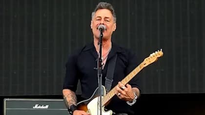 RICHIE KOTZEN On 'Swagger' In EDDIE VAN HALEN's Guitar Playing: 'It Was Very Natural'