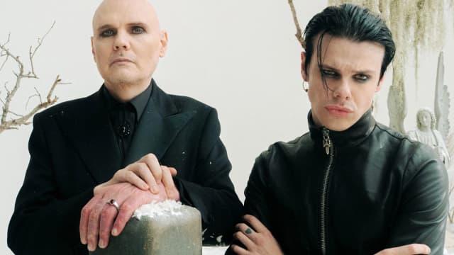 Watch YUNGBLUD play Zombie with Billy Corgan live at Chicago’s Riviera Theatre