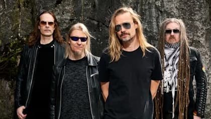 FLAT EARTH, Featuring Former HIM And AMORPHIS Members, Releases New Single '1985'