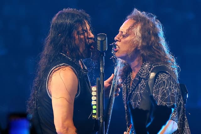 Metallica Break U.K. Stadium Rules + Play Banned Song