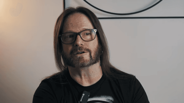 GARY HOLT Of EXODUS Breaks Down His Career With Metal Injection