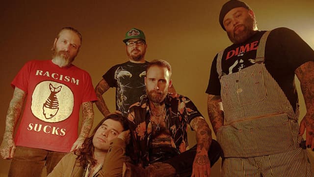 ALEXISONFIRE Only Playing One US Date For 'Crisis' 20th Anniversary, UNDEROATH To Support