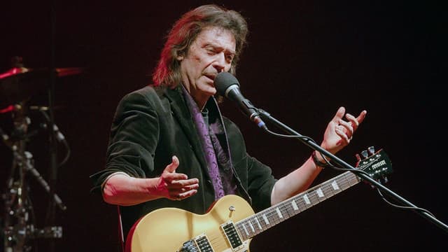 “In the early days of Genesis, audiences walked out during songs that later became classics. For artists, life is a coconut shy with yourself as the coconut”: Steve Hackett’s stoic reaction to the solo track that split his fans