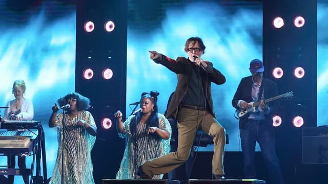 "A vibrant tribute to a band of brilliant misfits, whose unique blend of irony, rebellion, and razor-sharp social commentary helped define an era of British culture." New Pulp documentary What Do You Do For An Encore? to stream this autumn