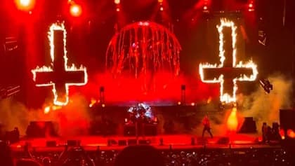 Watch: SLAYER Celebrates 40th Anniversary Of 'Reign In Blood' At First Concert Of 2026
