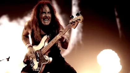 IRON MAIDEN Wouldn't Attend ROCK HALL Induction Even If The Band Wasn't On Tour: 'I Don't Do Those Sort Of Things', Says STEVE HARRIS