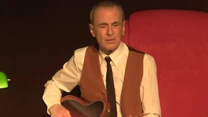 FRANCIS ROSSI: 'Songbook: Quo - Past, Present, Future' Tour Extended Into 2027