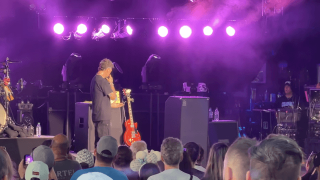 New Found Glory Displays Late Chad Gilbert’s Guitar Throughout First Show Since His Death