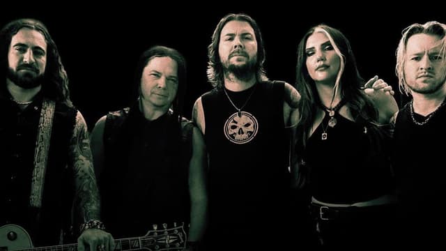 SALIVA Share "Sadistic Love"; Announce New Album 'Breaking Through'
