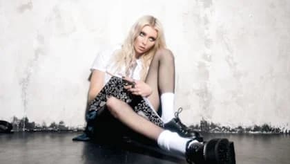 THE PRETTY RECKLESS Releases Title Track Of Upcoming 'Dear God' Album