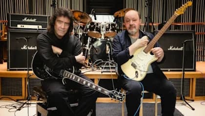 STEVE HACKETT And STEVE ROTHERY Release 'The Black Sea', First Track From Collaborative Album 'The Roaring Waves'