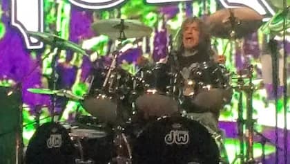 PETE SANDOVAL Exits I AM MORBID: 'I Haven't Been Feeling The Same Connection With These Songs Anymore'
