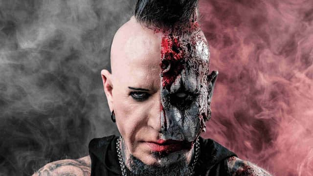 Mudvayne’s Chad Gray on the best tip he got from James Hetfield and the evils of backing tracks