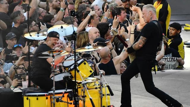 "I was there when U2 played the opening night and was awestruck, inspired, energized." Lars Ulrich is excited at the idea of Metallica "conquering" the "intimidating" Las Vegas Sphere