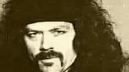 Founding SAVATAGE Bassist KEITH COLLINS Is Suffering From Dementia