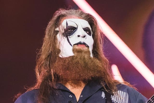 Jim Root Discusses Slipknot's Next Album in Social Media Comments