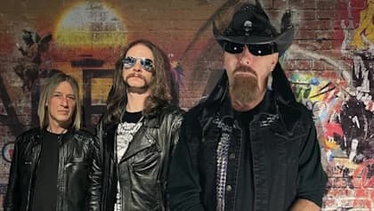 WHIPLASH Shares 'Bullet Train' Single From Upcoming 'Roar' Album