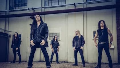 SANCTUARY's JOSEPH MICHAEL Says Latest Single 'Not Of The Living' Is 'The Most Straightforward Of The New Songs That We're Working On'