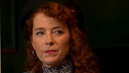 MELISSA AUF DER MAUR To Release 'My '90s Rock Photographs' Book In September