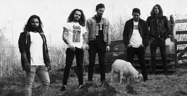 Baest premiere "In Loathe and Love" official music video