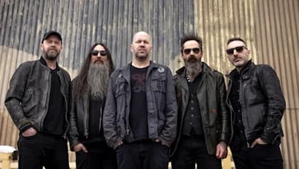 FINGER ELEVEN: 'We're Friends Who Have A Band; We're Not A Band Who Are Trying To Be Friends'