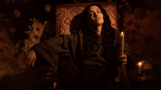 WATCH: Bloody Teeth, Tarot Cards and Angels Adorn EMMA RUTH RUNDLE's "God's Picture"
