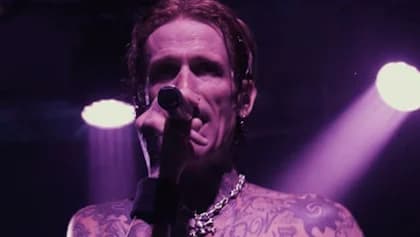 BUCKCHERRY Releases Official Live Video For 'Blackout' From 'Roar Like Thunder' Album