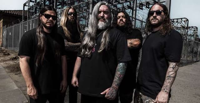 Suicide Silence deliver new single "Make Your Exit"