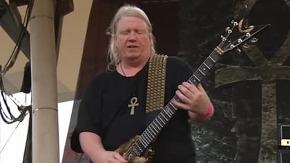 KARL SANDERS On Upcoming NILE Album: 'Things Are Going Great. I'm Really Happy With The Material So Far.'