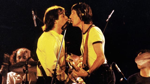 “David Gilmour doesn’t show anger often… that night, if he knew karate he’d have broken the table”: Fight over Comfortably Numb’s inclusion on The Wall was key moment in Pink Floyd’s history