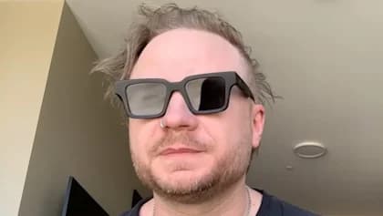 SHINEDOWN's ZACH MYERS Blasts Use Of A.I. To Compose Songs: 'I'm Not Writing With Artificial Intelligence'