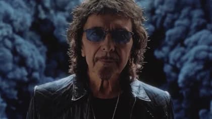 TONY IOMMI Reveals He Turned Down Producer ANDREW WATT's Offer To Make Final BLACK SABBATH Album With Original Lineup