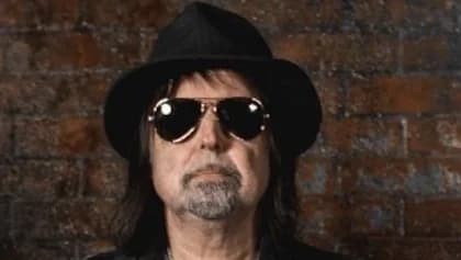 MOTÖRHEAD Guitarist PHIL CAMPBELL's Final Resting Place Revealed