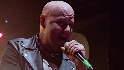 TIM 'RIPPER' OWENS: 'There's A Reason IRON MAIDEN Plays In Front Of 20,000 People While JUDAS PRIEST Plays In Front Of 5,000'