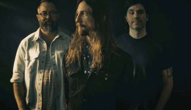 RUSSIAN CIRCLES Debut New Single "Eluvial"